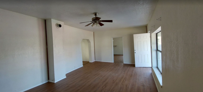 115 S C St - Photo 4 of 9