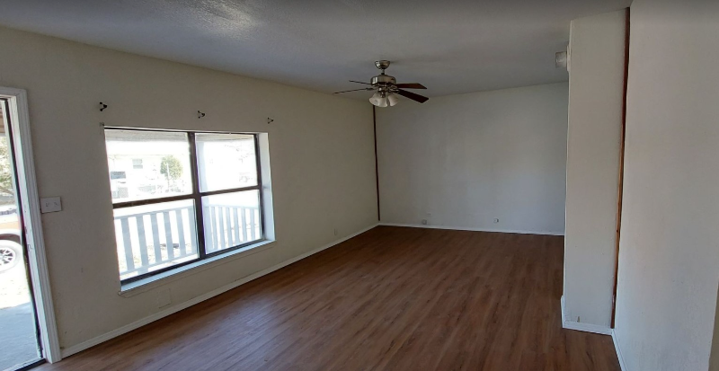 115 S C St - Photo 5 of 9