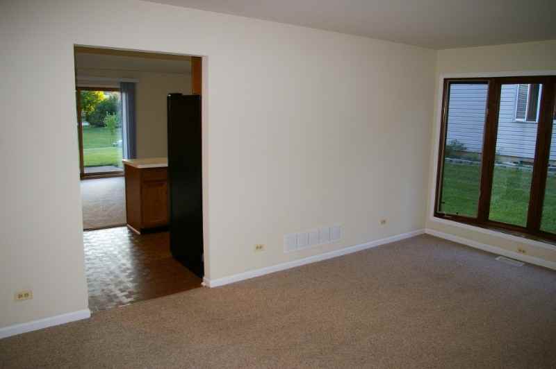 314 Morningside Dr #B - Photo 4 of 36