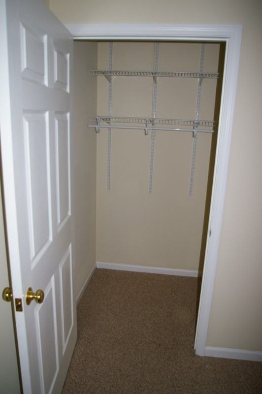 314 Morningside Dr #B - Photo 7 of 36