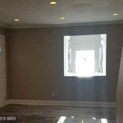 2232 Houston St - Photo 2 of 7