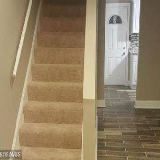 2232 Houston St - Photo 4 of 7