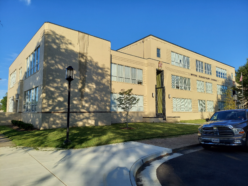 200 Claremont Ave