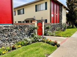 featured image of 1978 Maple Ave