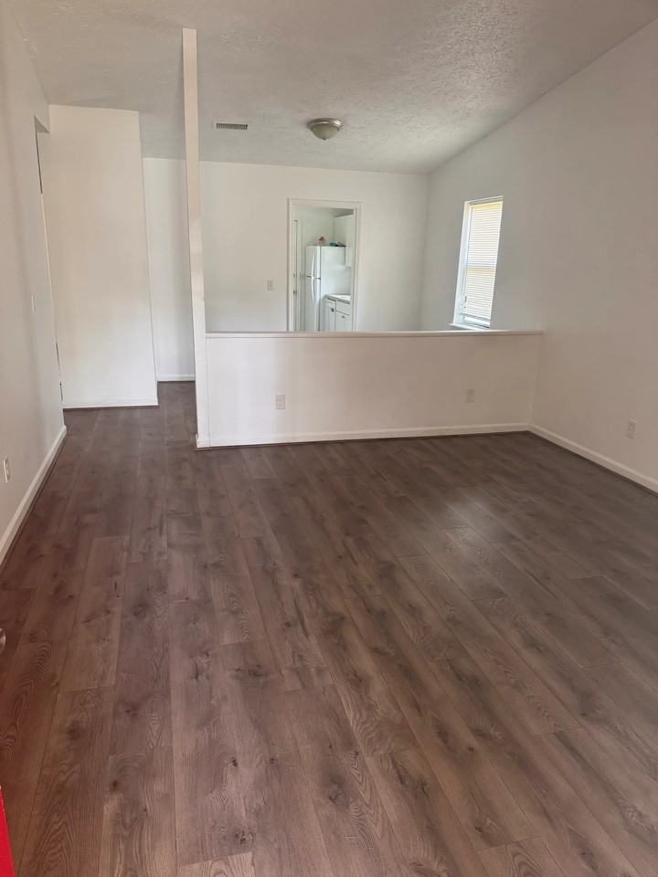 176 Kimberly Way Sw - Photo 5 of 12