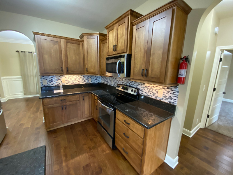 660 Richards Dr - Photo 3 of 30