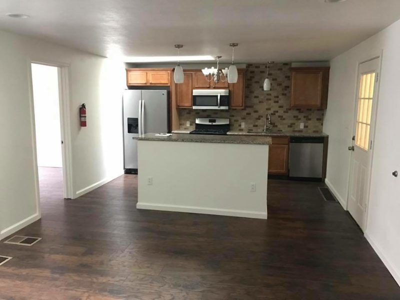 102 N Gilfillan St #2B - Photo 2 of 10