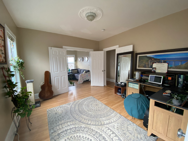 32 Termine Ave #3 - Photo 2 of 13