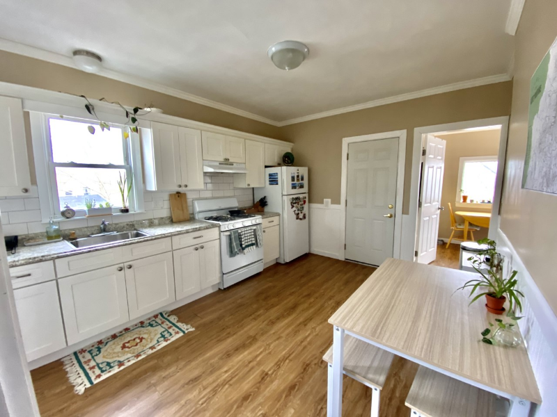 32 Termine Ave #3 - Photo 7 of 13