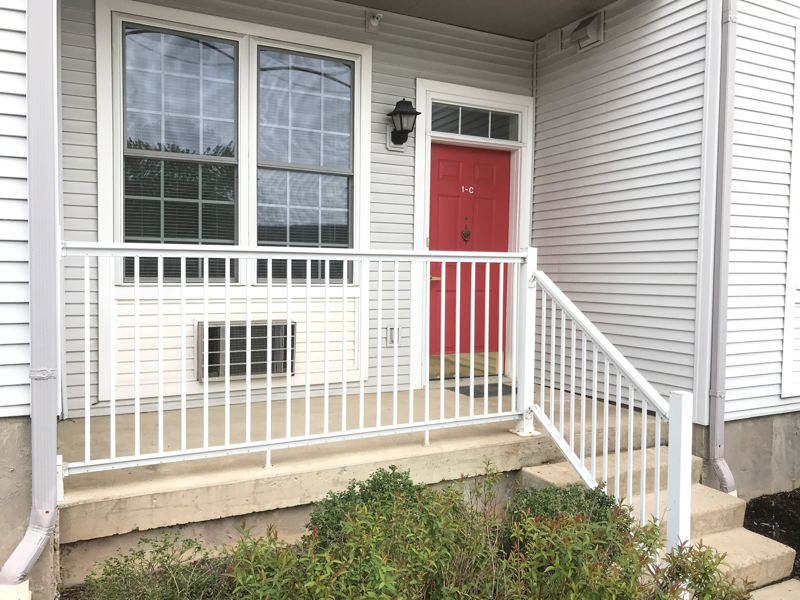 101 Spring St - Photo 2 of 14