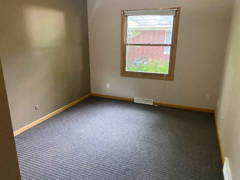 4410 Timberdale Dr - Photo 6 of 13