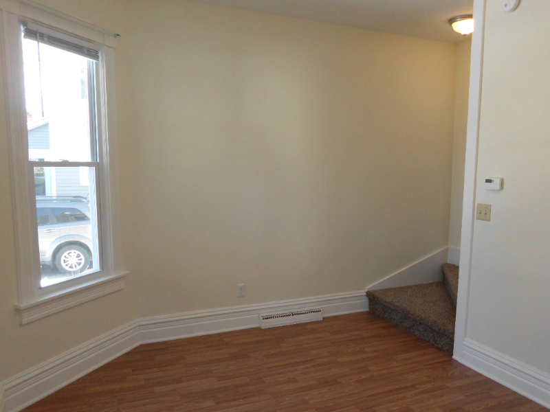 205 E Pine St #1 - Photo 3 of 15