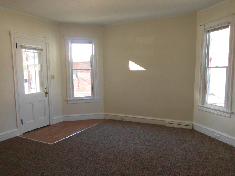 205 E Pine St #1 - Photo 6 of 15