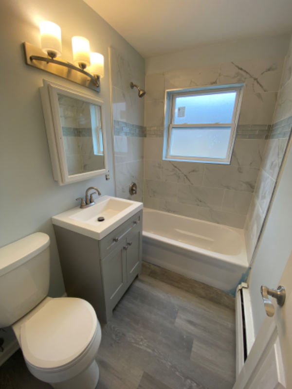 398 N 3rd Ave #4 - Photo 2 of 6