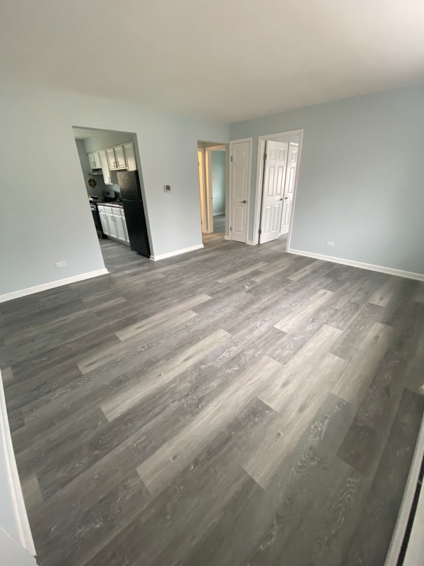 398 N 3rd Ave #4 - Photo 4 of 6