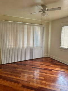 1557 W 29th St - Photo 2 of 16