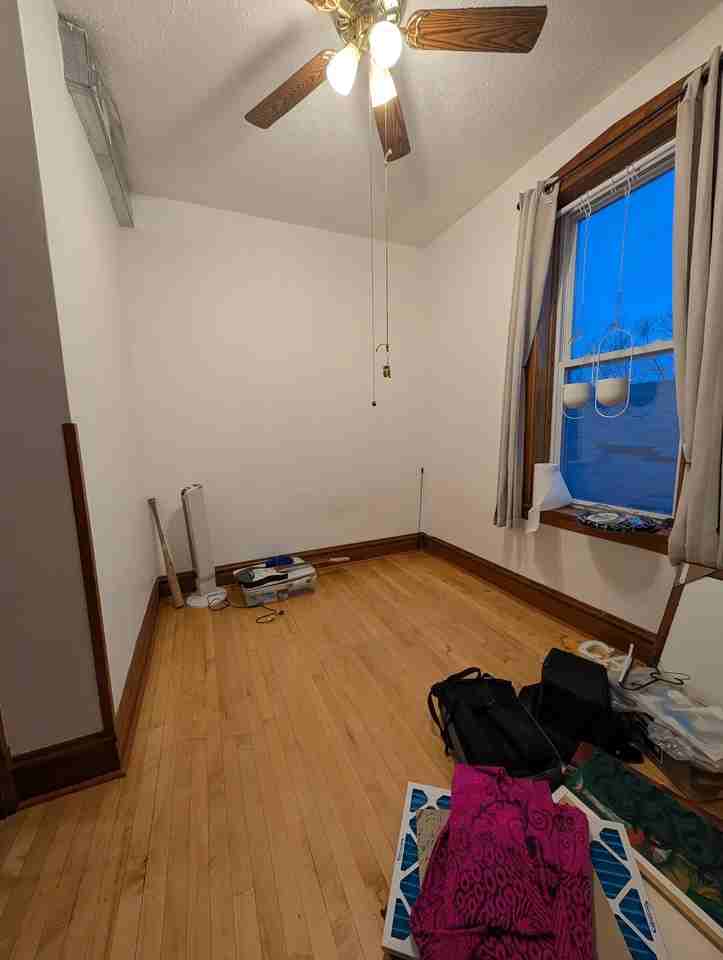 2505 S Harding Ave #2 - Photo 7 of 8