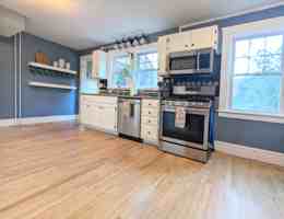 featured image of 426 W Main St