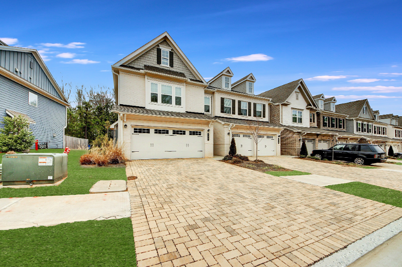 180 Duval Dr - Photo 4 of 42