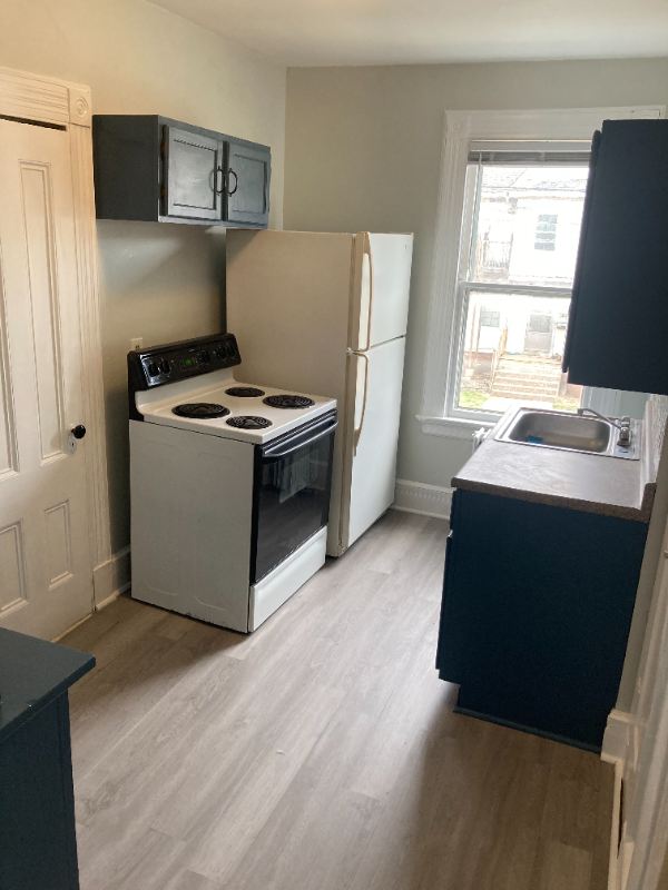 23 Park Pl #23F - Photo 3 of 11