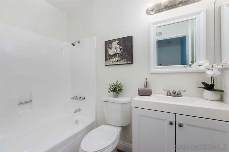 1512 Clavelita Pl - Photo 6 of 11