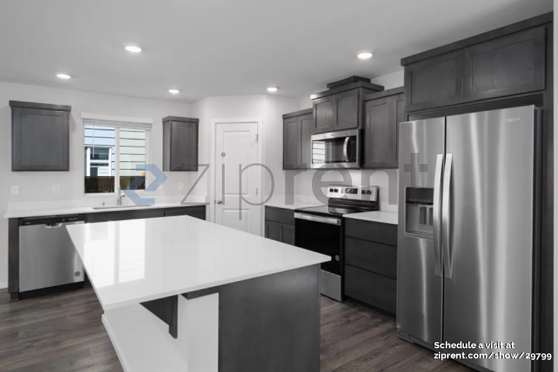 17508 Nw 9th Ave - Photo 2 of 9