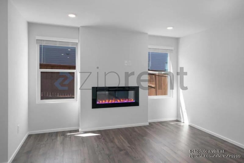 17508 Nw 9th Ave - Photo 3 of 9