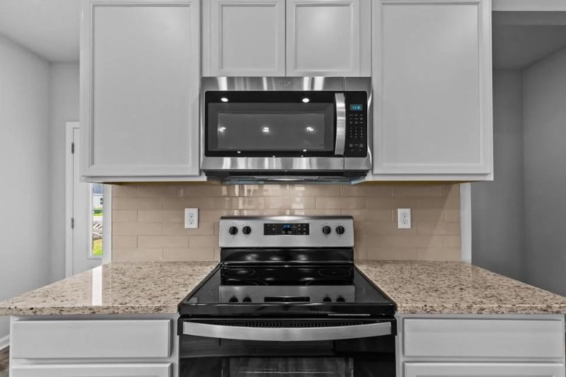 95369 Katherine St - Photo 4 of 19