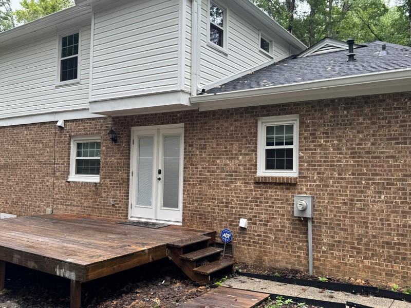 4723 Shea Ln - Photo 3 of 16