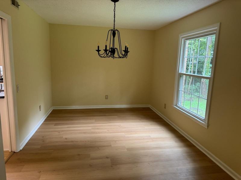 4723 Shea Ln - Photo 7 of 16