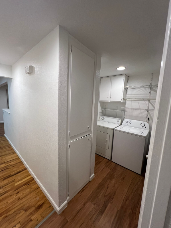 2415 E 20th St - Photo 7 of 20