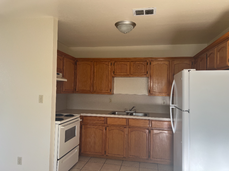 1000 Wildrose Ln #1 - Photo 3 of 12