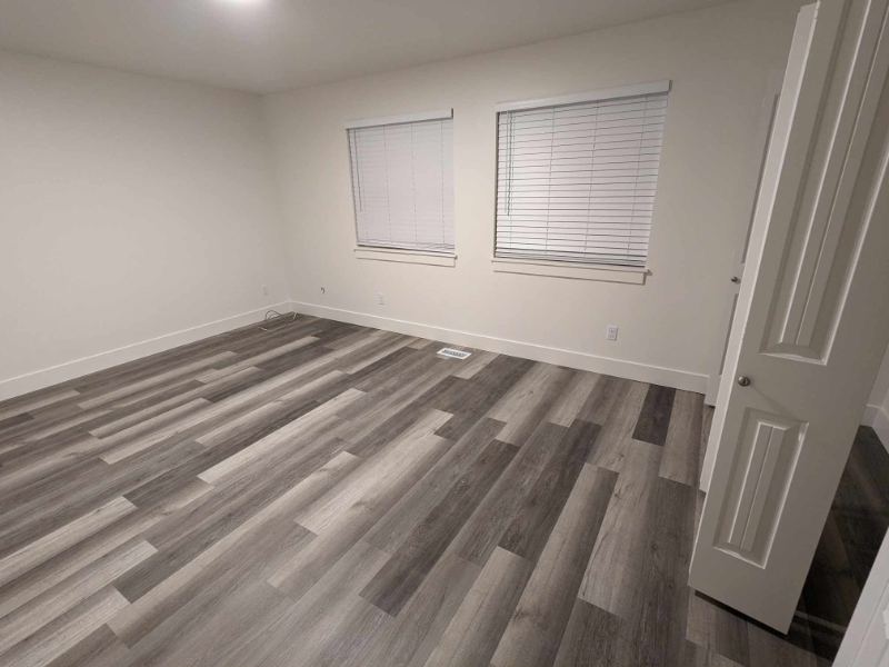 2645 Ne - Photo 3 of 17