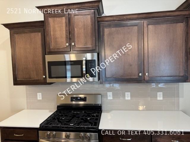 2521 Northcreek Ln - Photo 5 of 19