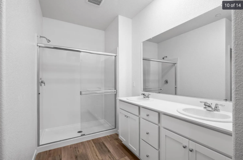 6513 Arena Way - Photo 7 of 11