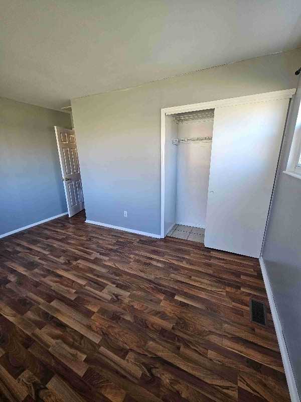 5 Willow Dr - Photo 2 of 17