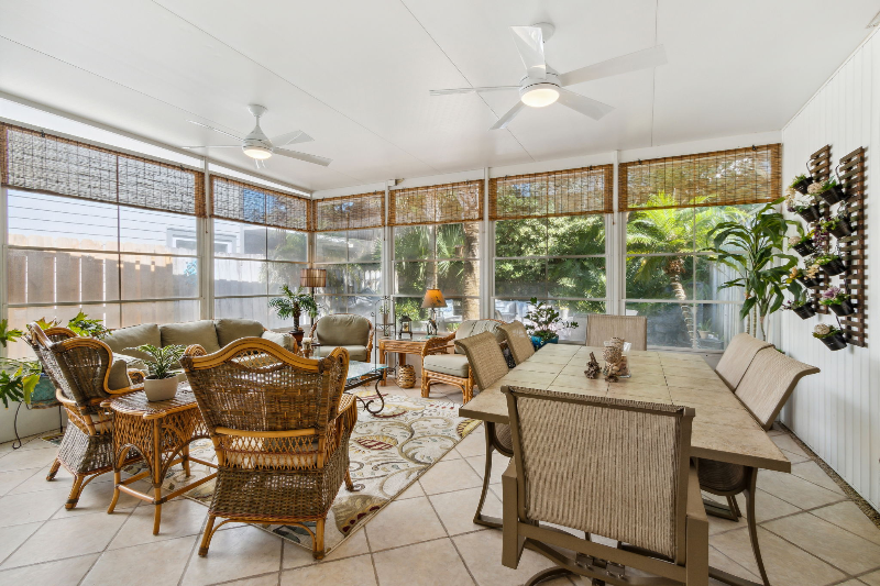 2754 1st Ave #A - Photo 3 of 9