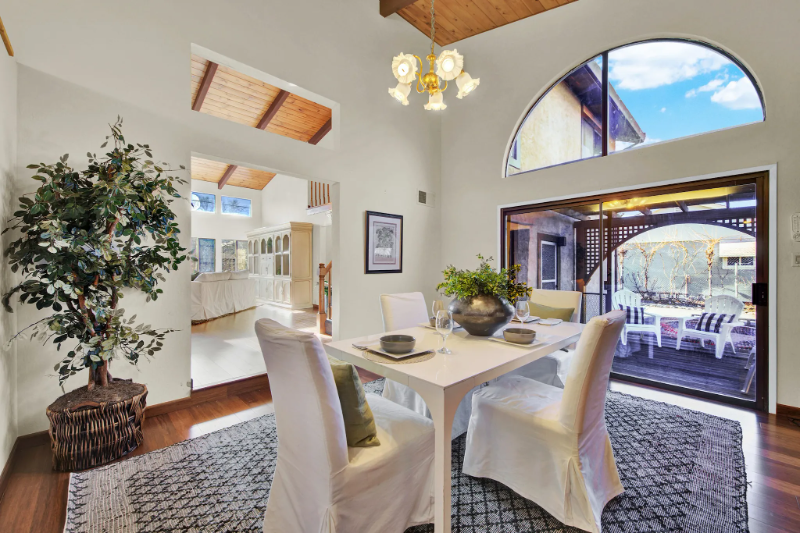 1706 Adele St - Photo 5 of 13