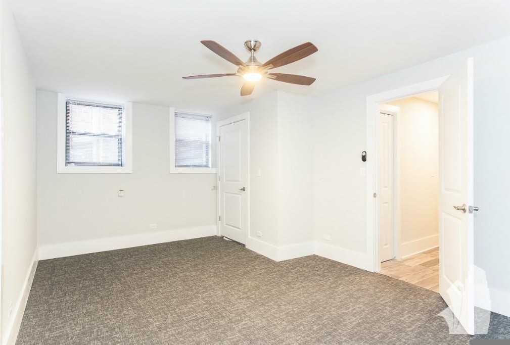 2924 W Logan Blvd #2W - Photo 7 of 8