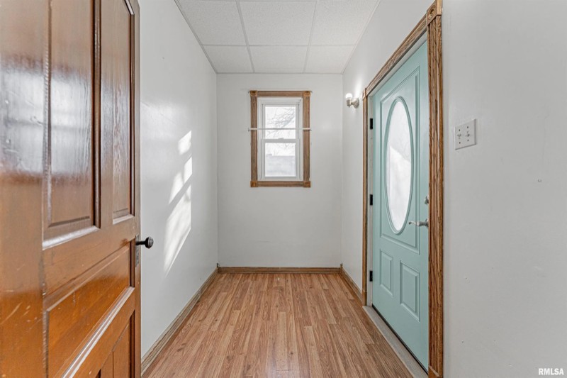 130 5th St - Photo 2 of 11