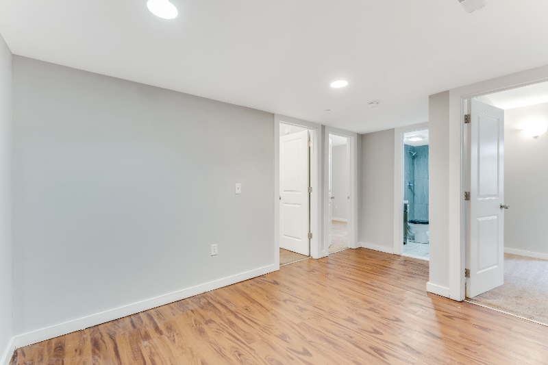 1623 N Willington St - Photo 5 of 16