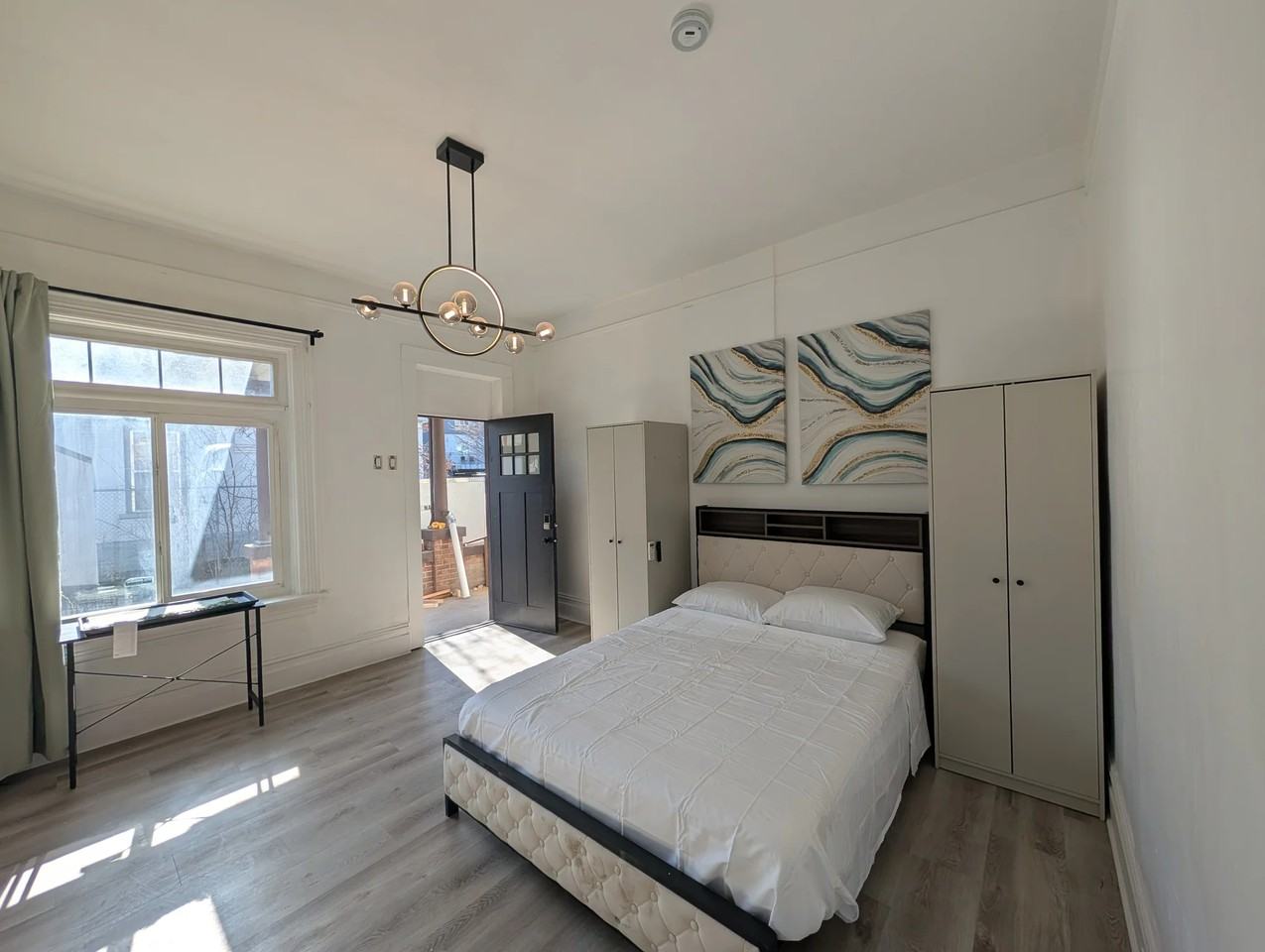 657 S Washington St #A - Photo 7 of 9