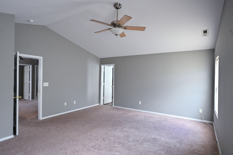 7404 Loyalist St - Photo 6 of 20