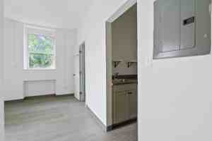 featured image of 1115 6th Ave #302