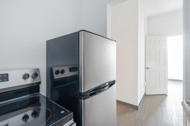 1115 6th Ave #302 - Photo 3 of 16