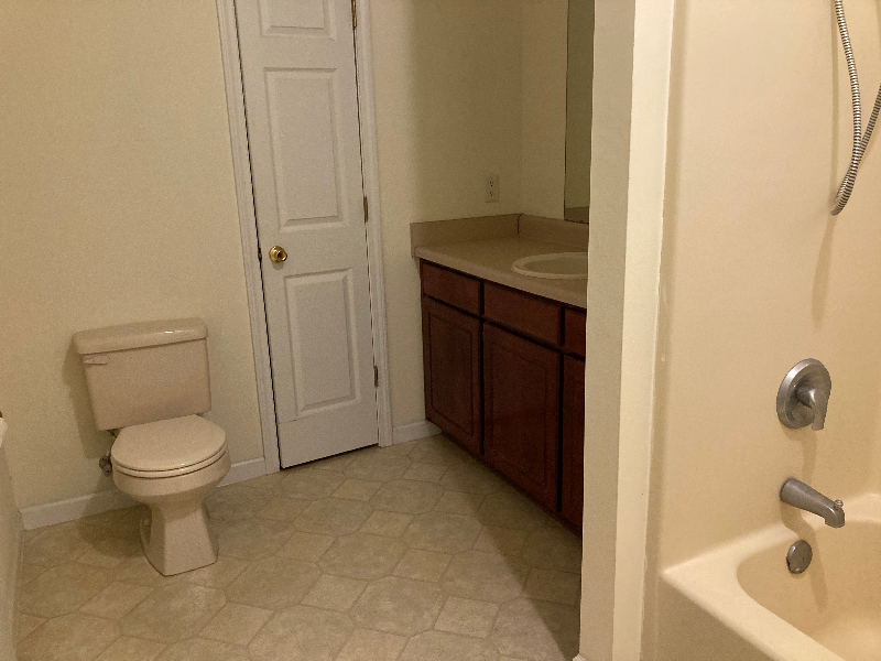 1034 Scotland Rd - Photo 7 of 13