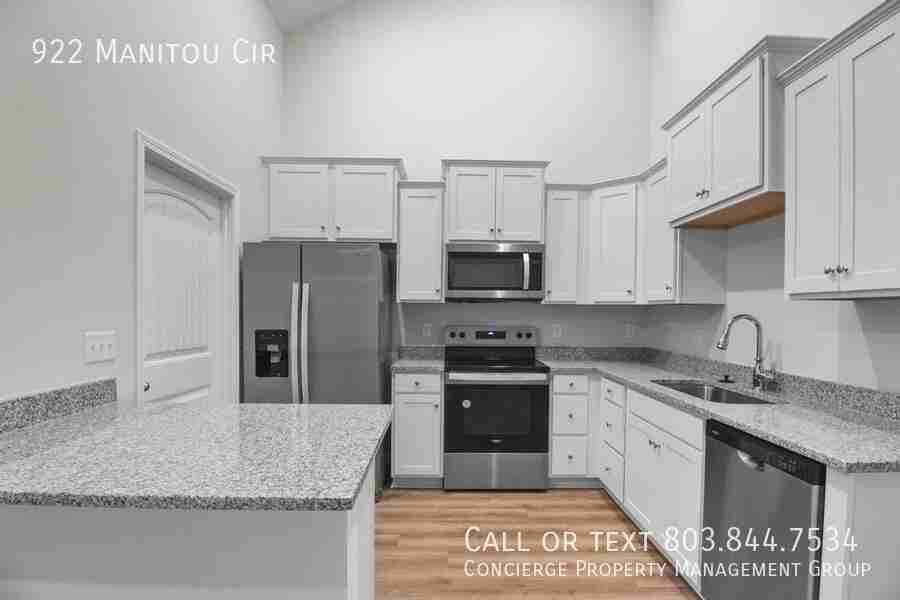 922 Manitou Cir - Photo 6 of 23