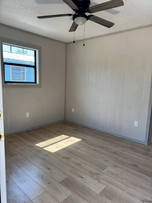 118 Lighthouse Lp - Photo 3 of 17