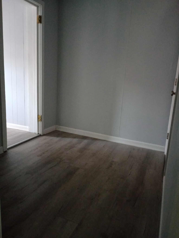 529 N Centre St #REAR - Photo 6 of 6