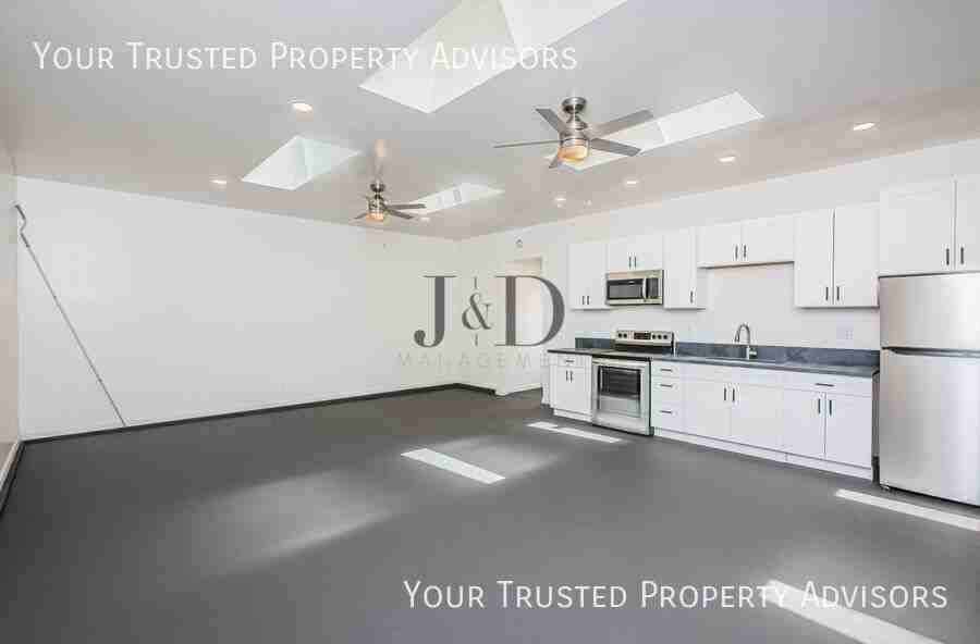 4179 1st Ave - Photo 2 of 13